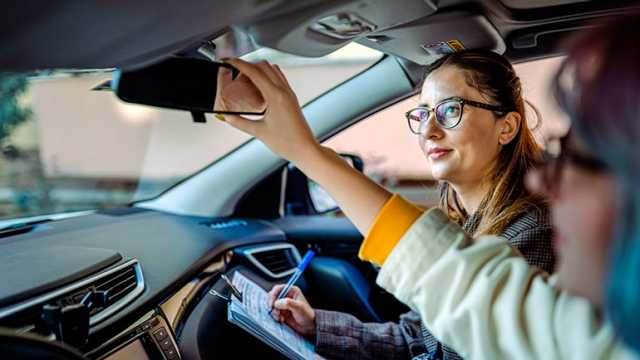 International drivers' guide for newcomers | TD Insurance